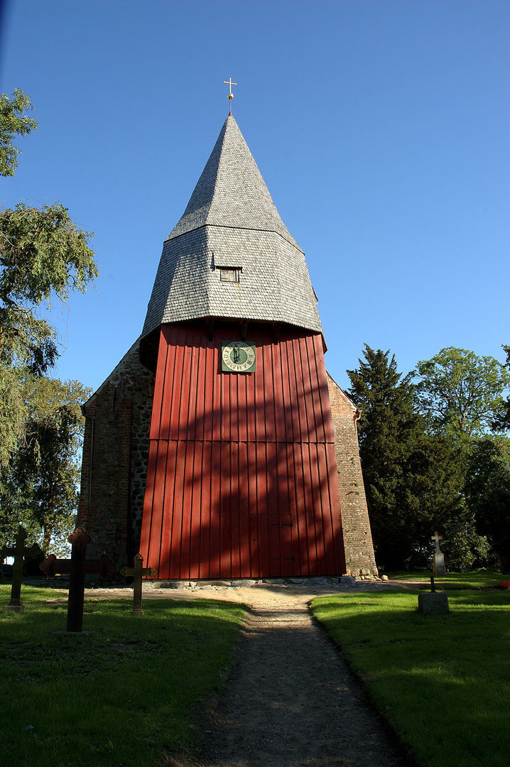 Kirche Tribohm